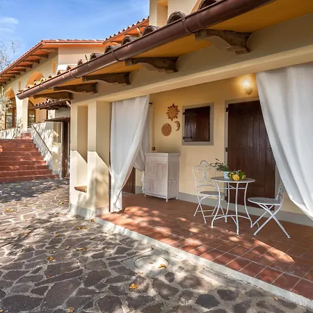 Apartmán In Tuscany With Private Pool & Tennis *